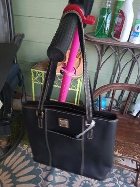Vintage Dooney & Bourke Black Tote with Contrast Stitching